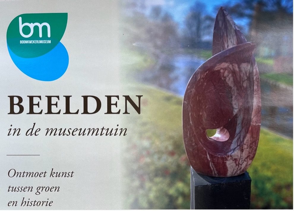 Beelden in de museumtuin