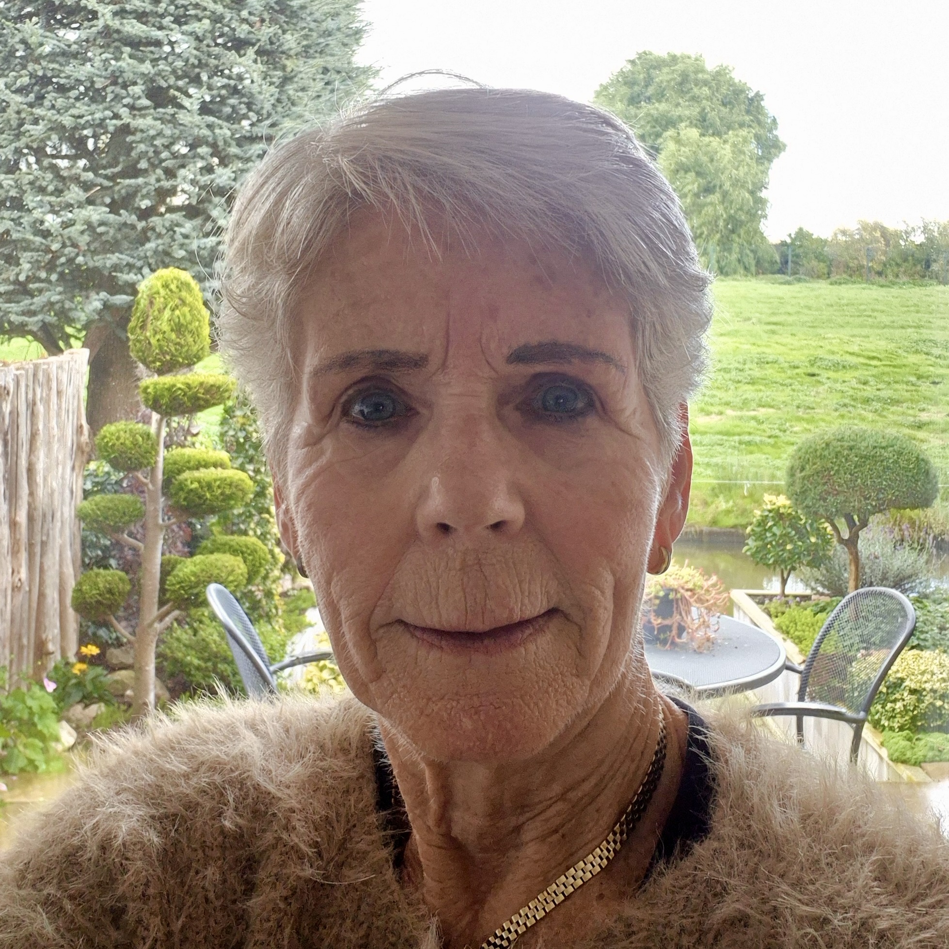 Betty Veenstra